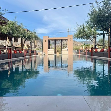 Ikaros Suites Amoudara  ภายนอก รูปภาพ
