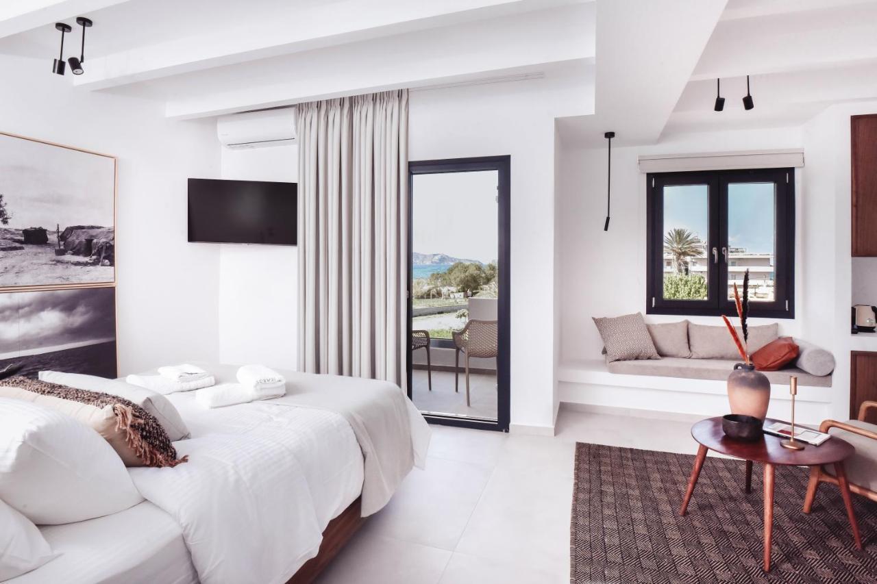 Ikaros Suites Amoudara  ภายนอก รูปภาพ