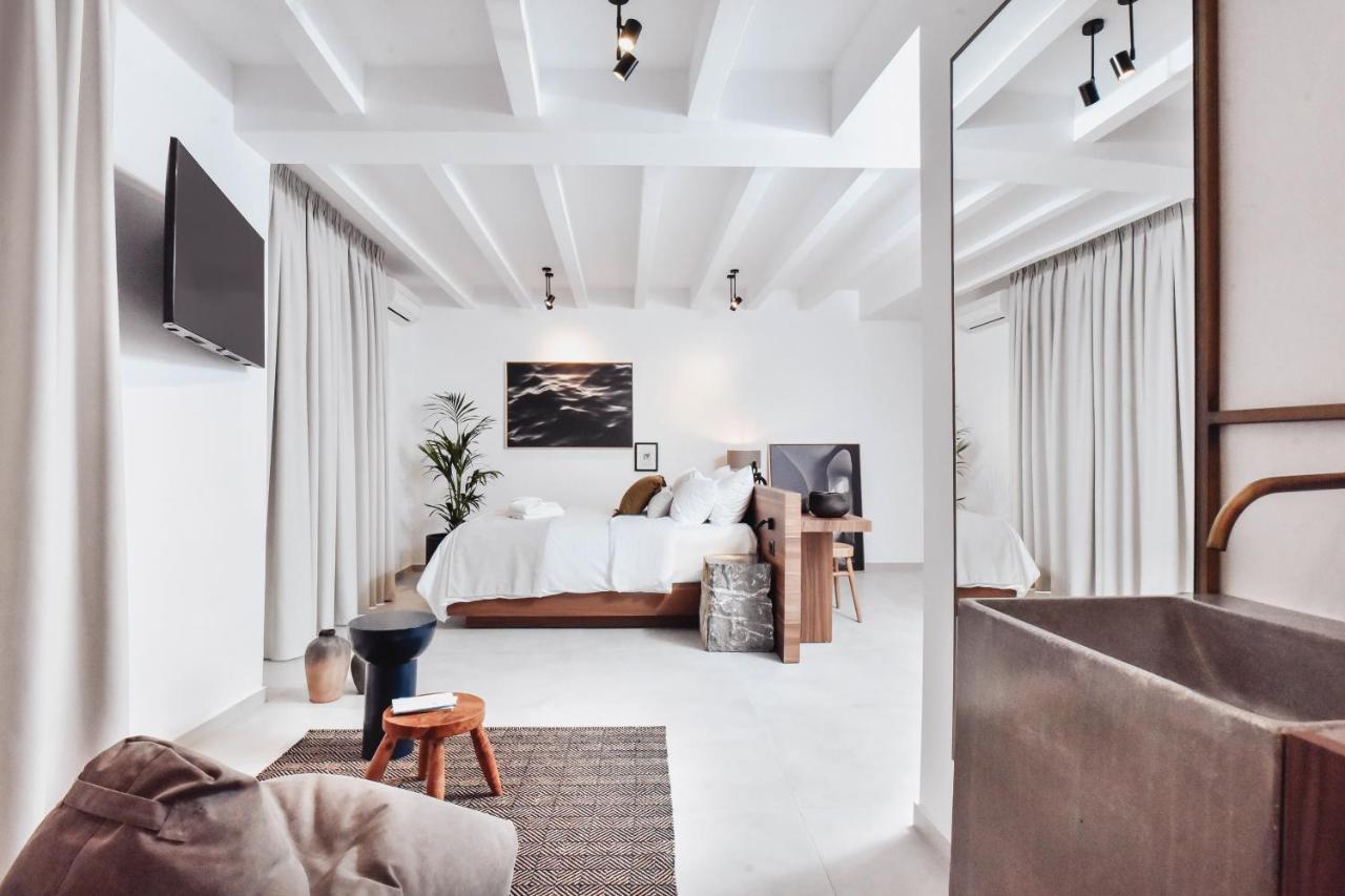 Ikaros Suites Amoudara  ภายนอก รูปภาพ