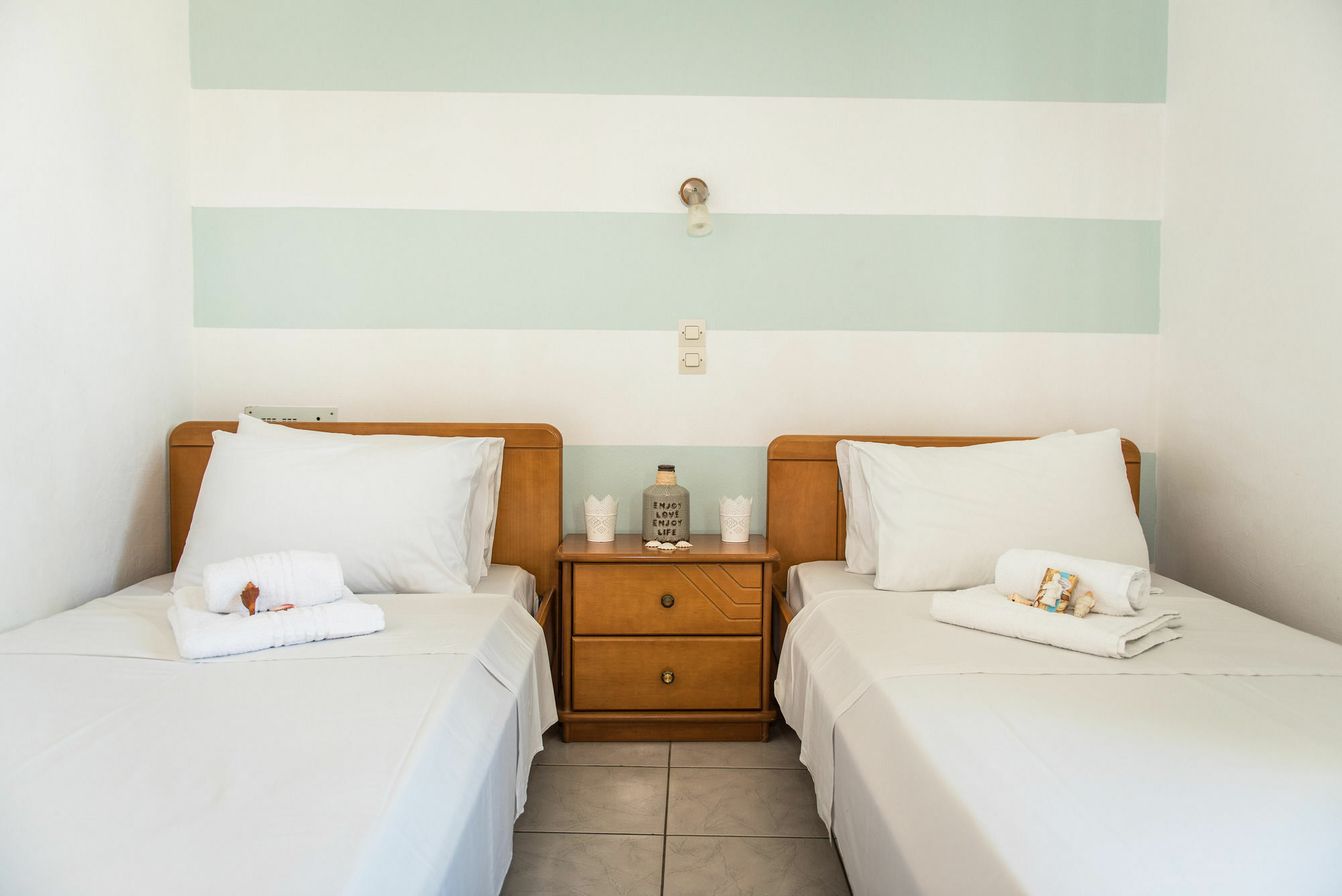 Ikaros Suites Amoudara  ภายนอก รูปภาพ